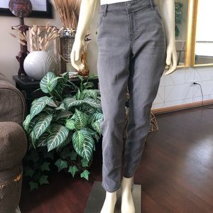OLD NAVY SKINNY JEANS